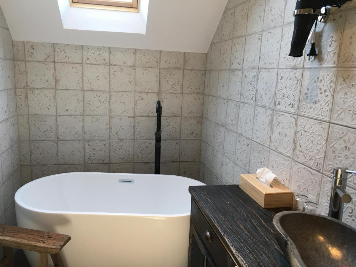 Boutique Hotel B&B Fleurie Saint-Amand-Mont-Rond Luaran gambar